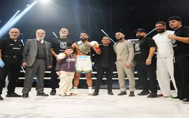 بطل العالم الجديد.. اللبناني يوسف عبود يسقط خصمه الإيطالي ويتوج بلقب المحترفين